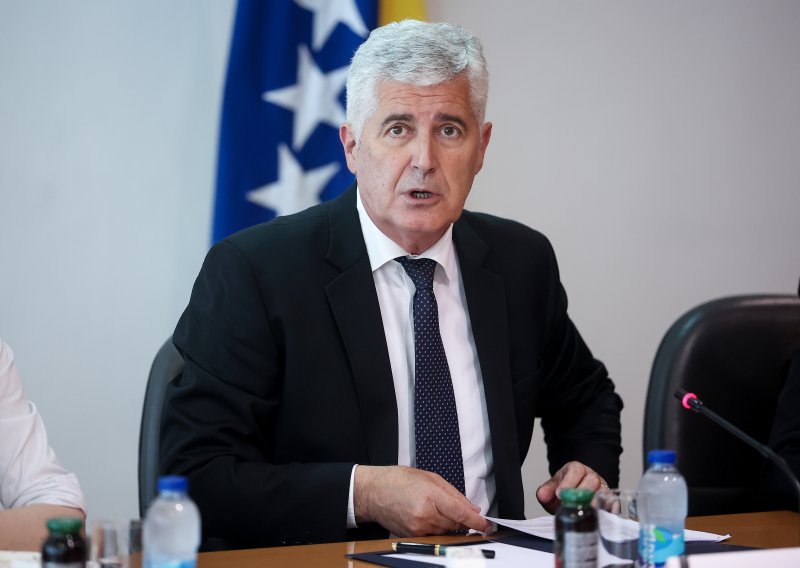 U zadnji čas spriječen razlaz vladajuće koalicije u BiH