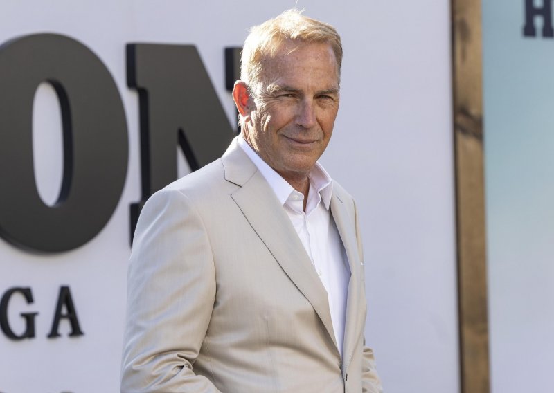 Kevin Costner otvoreno progovorio o velikoj boli: 'Htio sam plakati, ali svi su gledali, pa nisam'