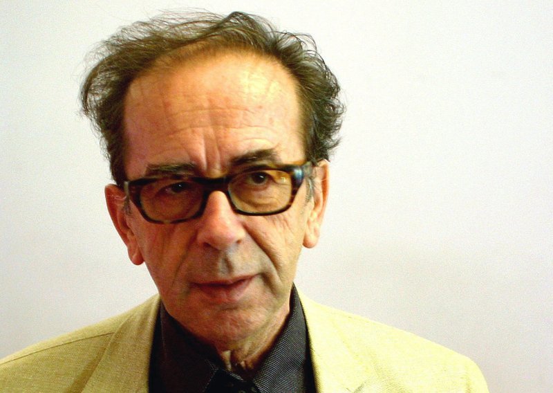 Preminuo albanski književnik Ismail Kadare