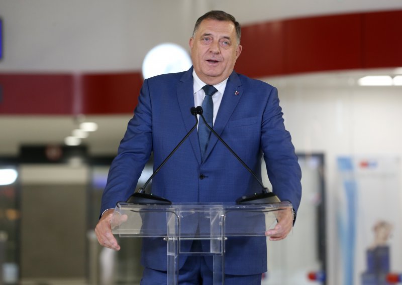 Nestale priče o odcjepljenju: Dodik nakon posjeta direktora CIA-e okrenuo ploču