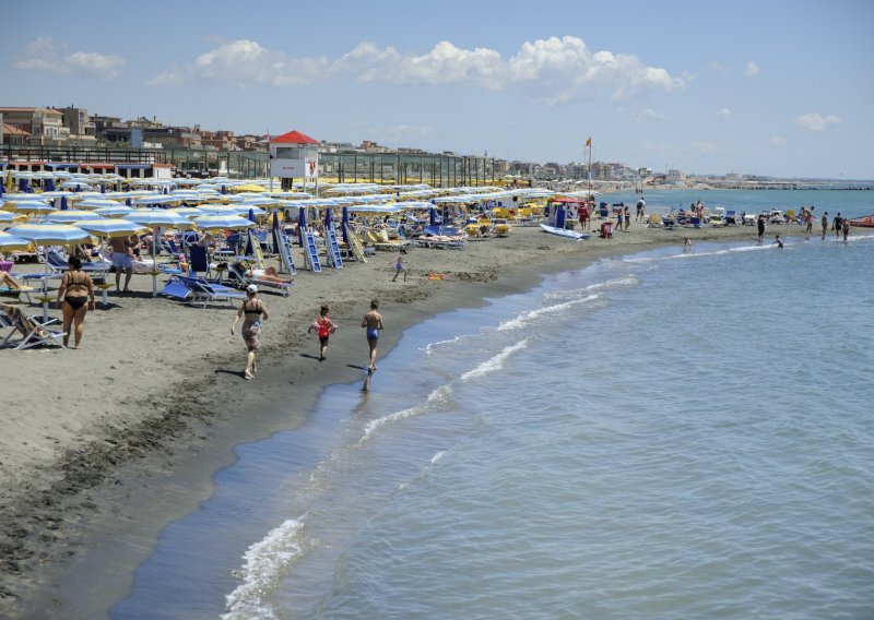 Zašto nestaju pješčane plaže na Mediteranu? Talijanski istraživači imaju odgovor