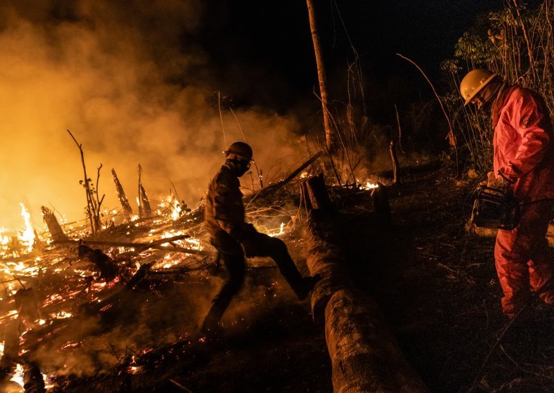 Požari haraju Amazonijom: Najgorih šest mjeseci u posljednjih 20 godina
