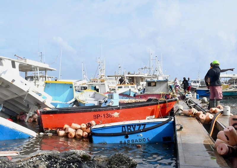 Raste broj žrtava uragana Beryl nakon što je prošao pored obale Venezuele