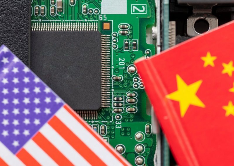 Vječni rivali u tehnologiji i razvoju AI-ja: Može li Kina skinuti SAD s trona?