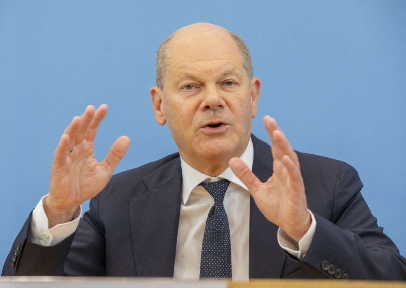 Scholz: Ukrajina se nije konzultirala s Njemačkom u vezi upada u Rusiju