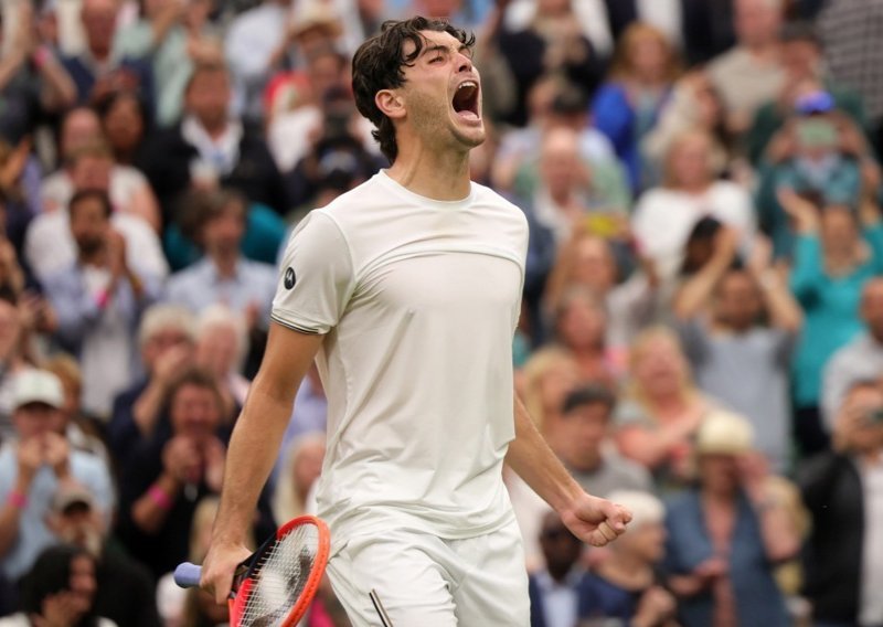 Dan autsajdera na Wimbledonu; Fritz šokirao Alexandera Zvereva u pet setova