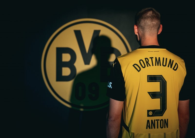 Stigla zamjena za Hummelsa; Borussia Dortmund 'otela' Stuttgartovog kapetana