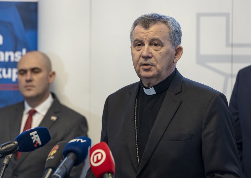 Nadbiskup Vukšić: Ne može se promijeniti ono što se dogodilo, mora se čuvati mir i spriječiti nasilje