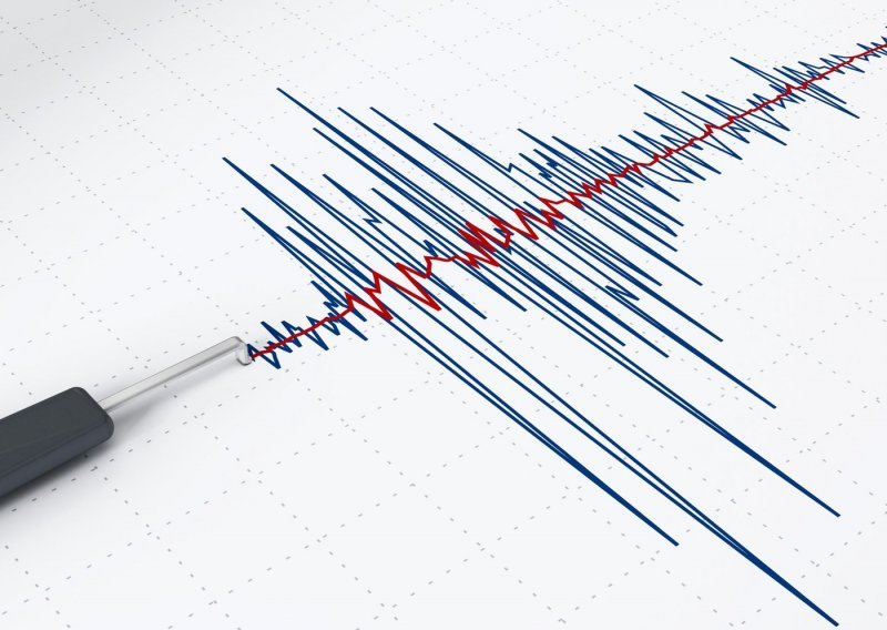 Potres magnitude 7,2 i više naknadnih udara pogodili Rusiju