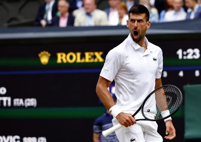 Đoković pomeo nesretnog Talijana; u finalu može dostići rekordera Wimbledona