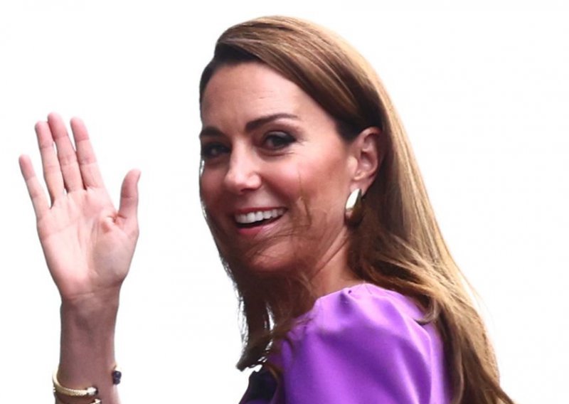 Kate Middleton stigla na Wimbledon! Društvo joj pravi preslatka kćerkica