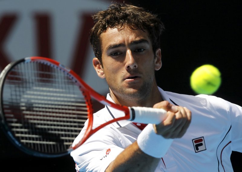 Cilic lost to Murray in Australian Open semi-final