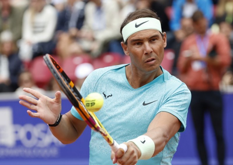 Rafa Nadal počeo 'zagrijavanje' za nastup na Olimpijskim igrama pobjedom u paru