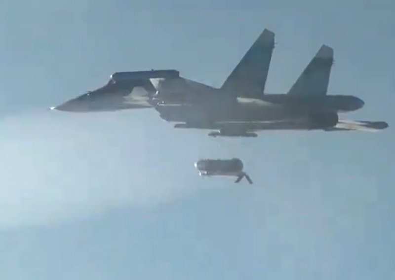 Rusi prvi put objavili snimku lansiranja čudovišta od tri tone: Sve uništava!