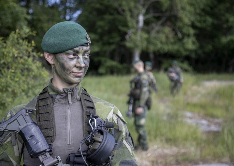 Za odbijanje vojnog roka u Švedskoj se ide u zatvor. Evo kako izgleda 'Totalna obrana'