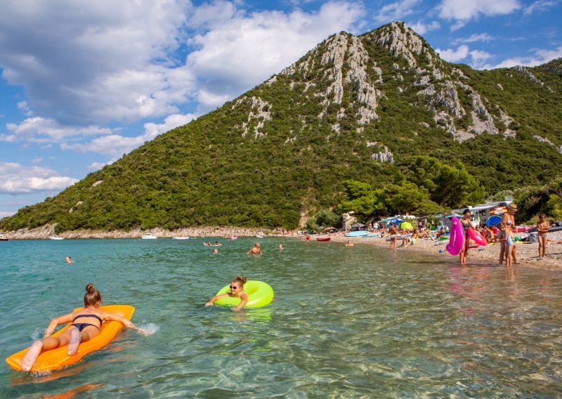 Ova prelijepa plaža na jugu Hrvatske posve opravdava svoje slikovito ime