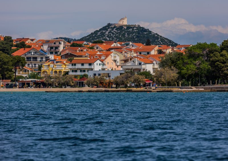 Dramatičan apel načelnika jadranske općine: Ugasite klime ljudi, budite solidarni!