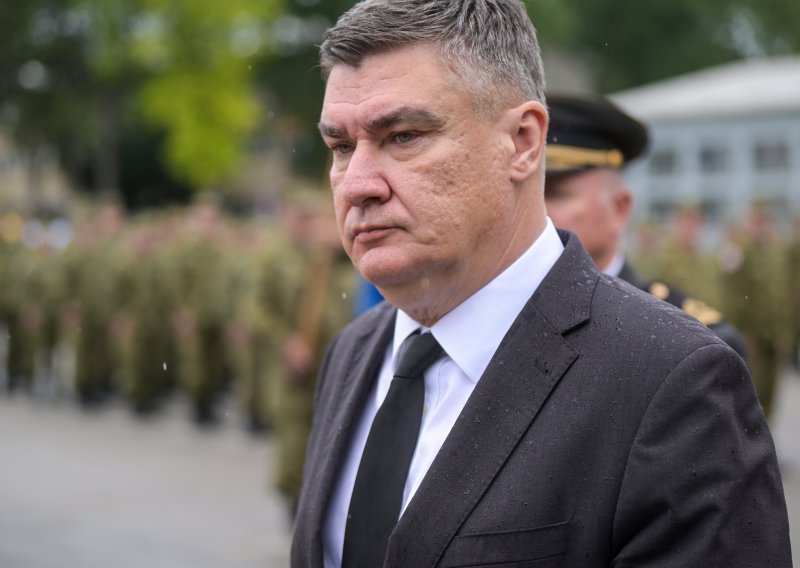 Milanović: 'Rupčaga u proračunu, vojska skapava, a dužnosnicima veće plaće?!'