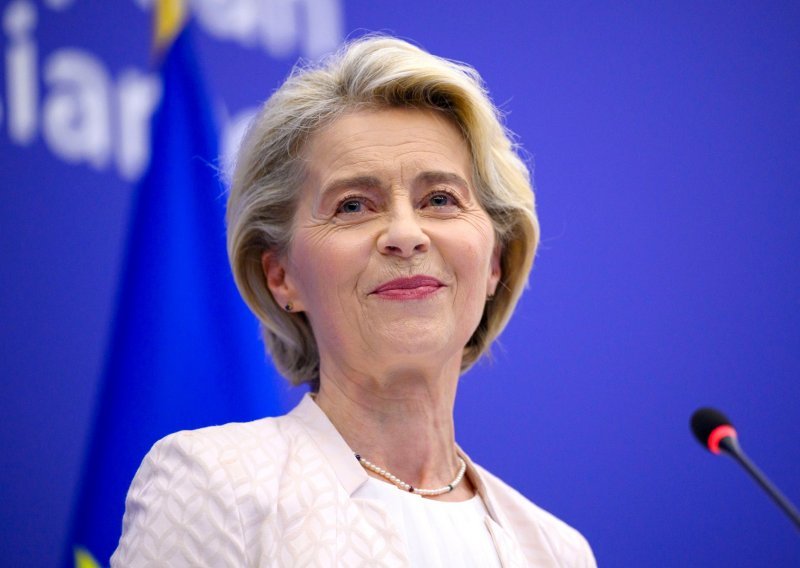 Von der Leyen povodom Dana nezavisnosti Ukrajine: 'Krećete se brzo prema članstvu u EU'