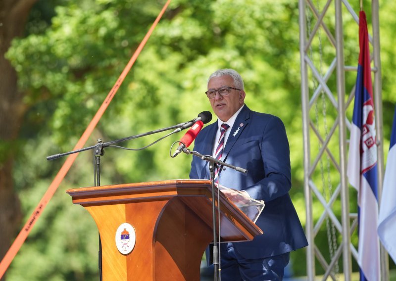 Rekonstrukcija crnogorske vlade: Prosrpska desnica dobiva ministre?