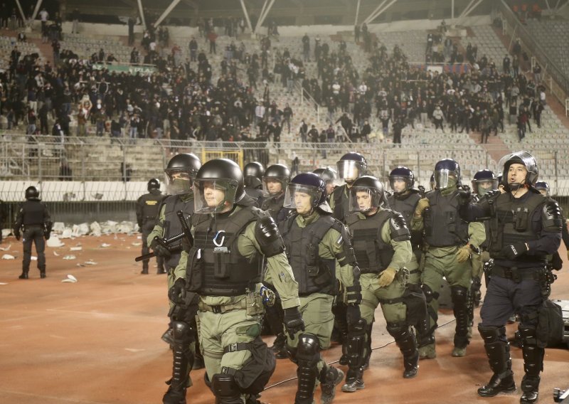 Optuženi torcidaši koji su izazvali kaos na Poljudu i napali policajce