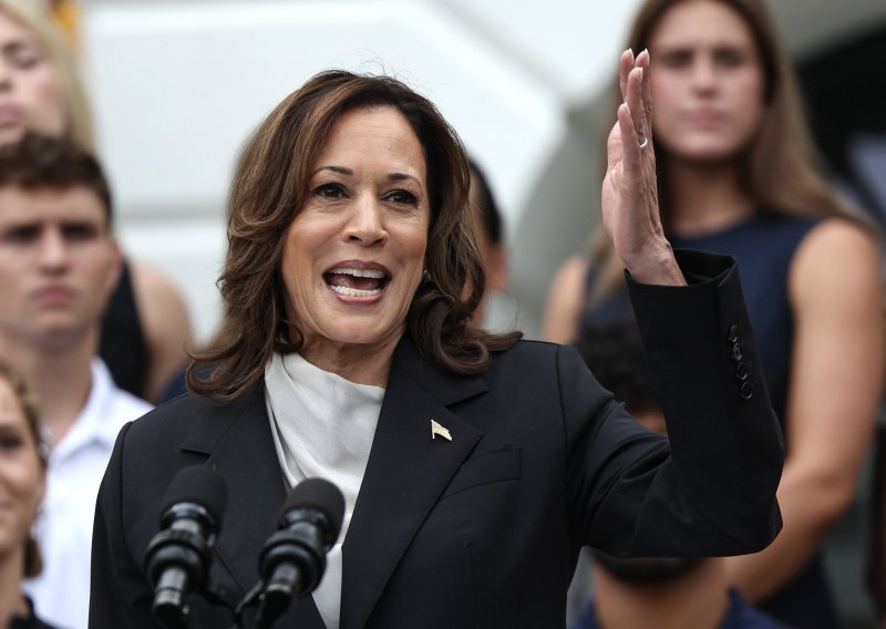 Kamala Harris nahvalila Bidena i poslala jasnu poruku