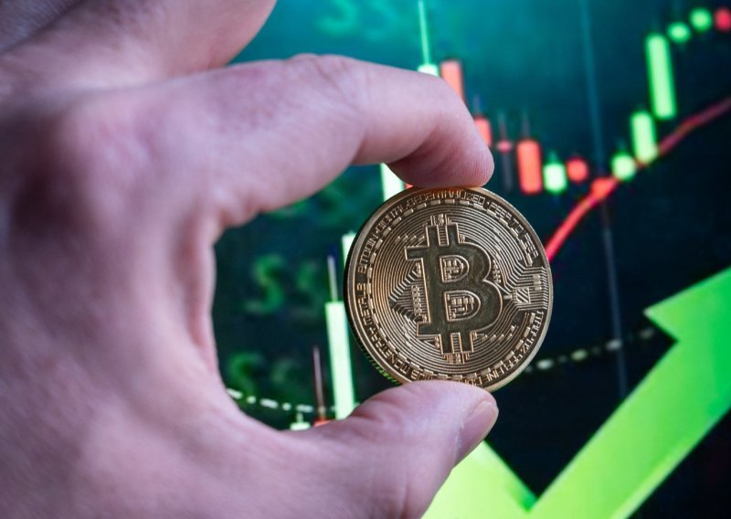 Bitcoin u usponu, slijedi li zlatno doba kriptovaluta?