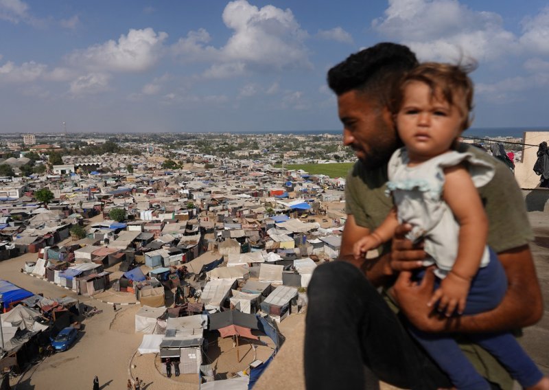 Ranjena i bolesna djeca iz Gaze prebačena u Španjolsku na liječenje