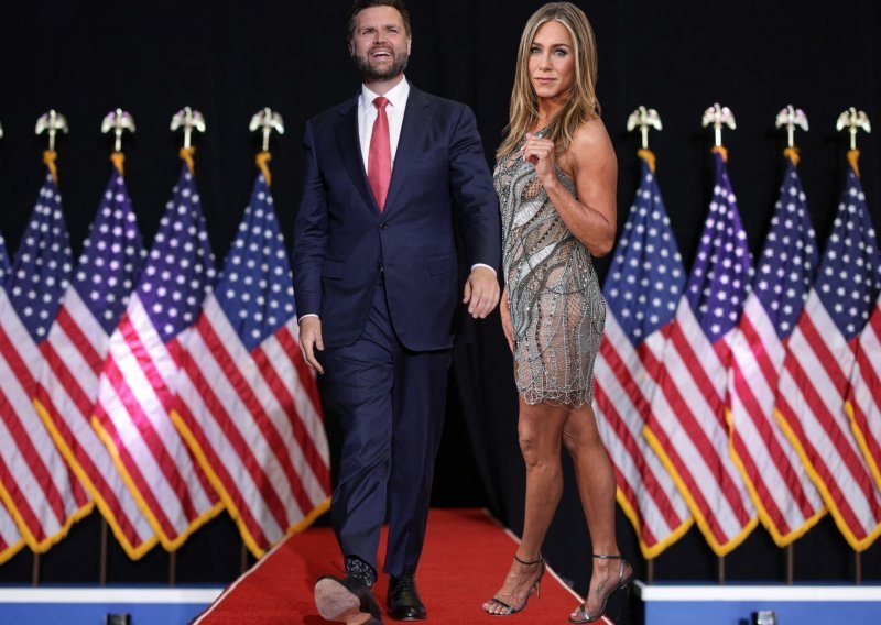 Zbog suludih izjava o ženama bez djece Jennifer Aniston oplela po Trumpovom zamjeniku