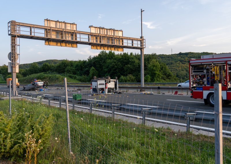 Policija objavila detalje teške nesreće na A1 u kojoj je ozlijeđeno više osoba