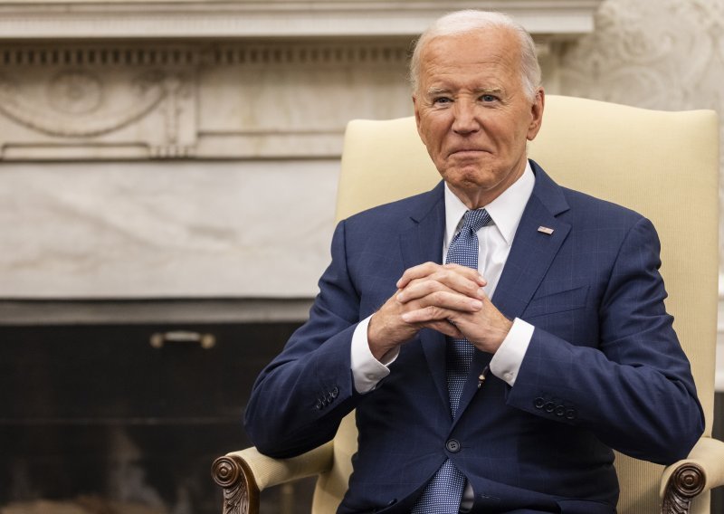 Biden predlaže da se mandat sudaca Vrhovnog suda ograniči na 18 godina