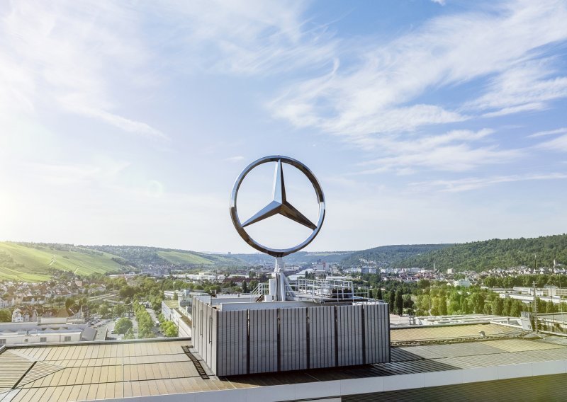 Tvornica Mercedes-Benz Stuttgart-Untertürkheim slavi 120. obljetnicu: Oblikovanje budućnosti mobilnosti