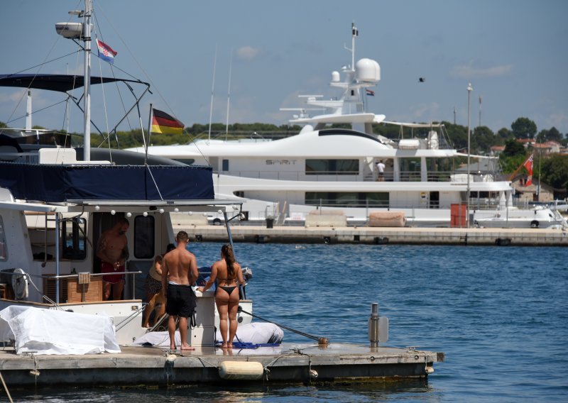 Nautičari očarani, čarteraši suzdržani: 'Puno lošija sezona i crno tržište'