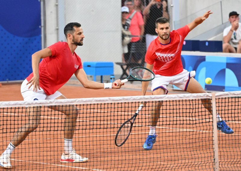 Šokantan poraz! Mate Pavić i Nikola Mektić ispali već u prvom kolu i neće braniti zlato iz Tokija