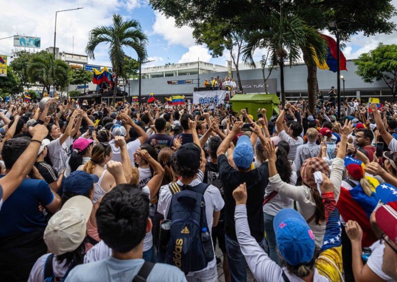 Najmanje šestero mrtvih u prosvjedima protiv izbornih rezultata u Venezueli