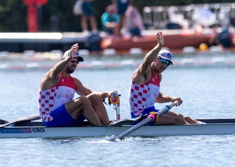 Sinkovići izborili finale Olimpijskih igara; uvjerljivo pobijedili svjetske prvake