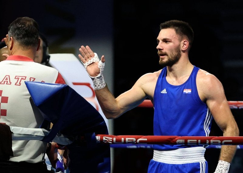 Ništa od nove medalje; Veočić uvjerljivo izgubio u četvrtfinalu