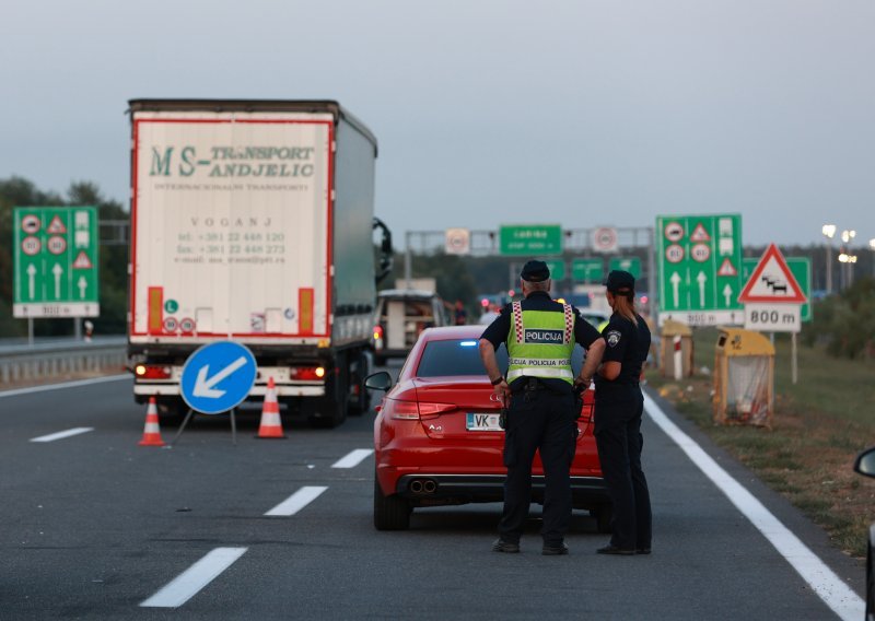 Detalji strašne nesreće na A3: Hodali autocestom usred noći, na njih naletio automobil