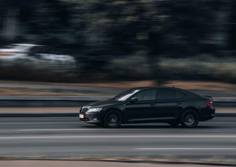 Hrvatskim cestama haraju lažni policajci: Pazite kako su 'ošišali' našu čitateljicu