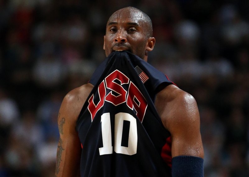 Amerikanci osigurali zlato na značajan datum; Kobe Bryant se smješka odozgo!