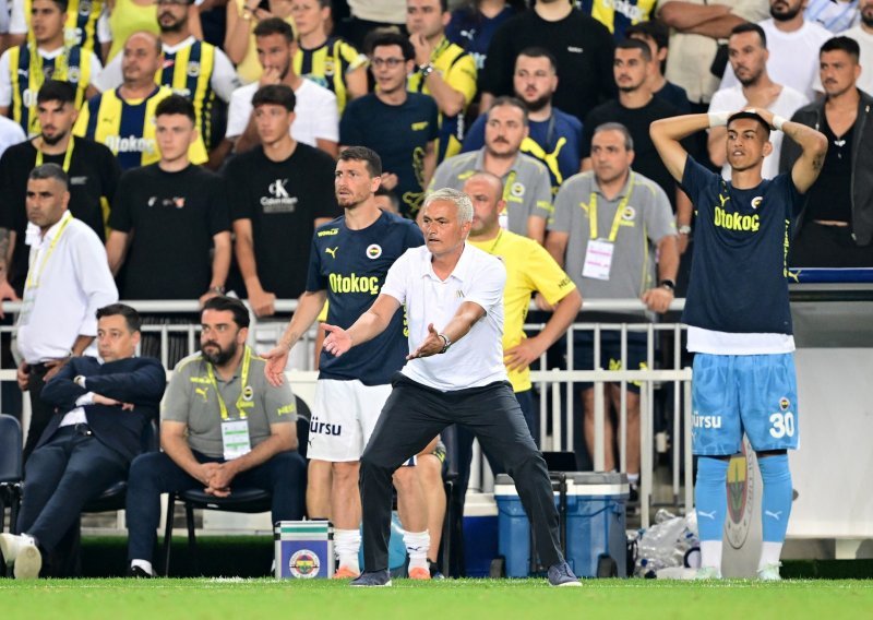 Mourinho ostao bez Lige prvaka nakon lude završnice; penal u 118. minuti presudio!