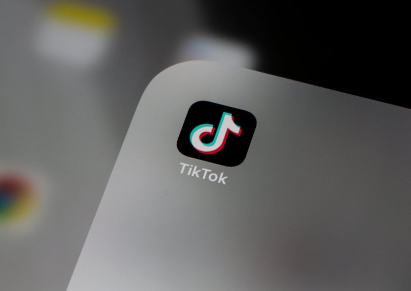 Dočekali smo i to: TikTok uvodi grupne razgovore u izravne poruke