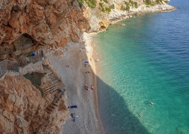 Što se događa s jednom od najljepših plaža u Europi: Izgled razvikane Pasjače izazvao zabrinutost