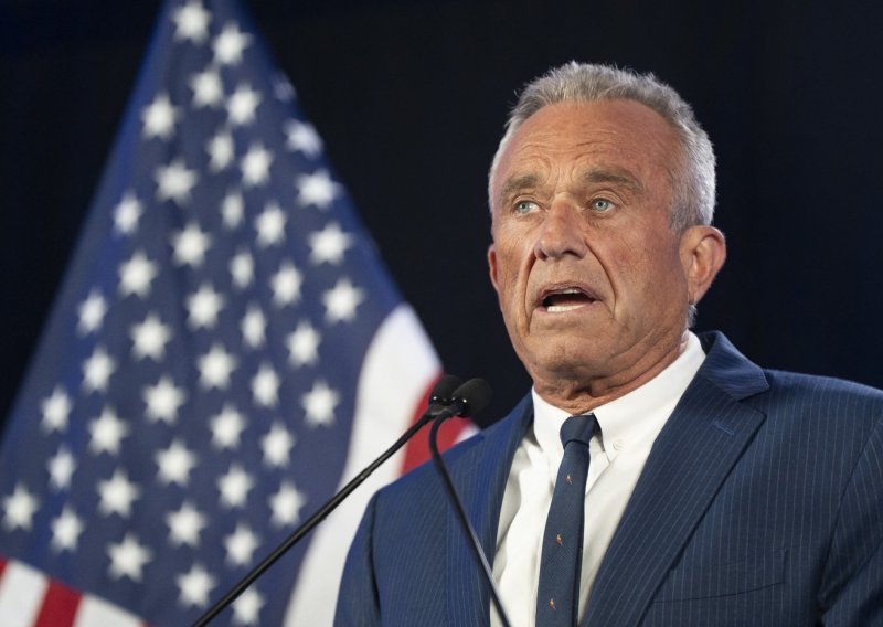 Robert F Kennedy Jr. suspendirao kampanju i podržao Trumpa