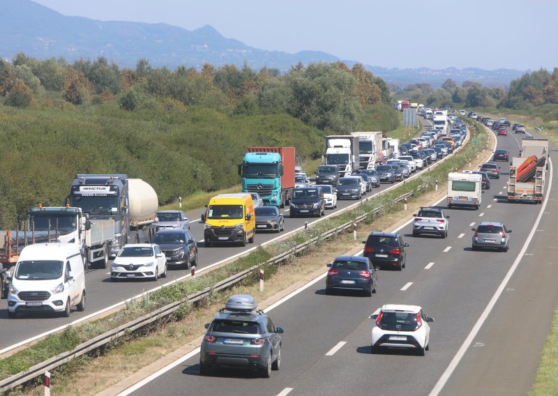 HAK: Na dionicama A1 vozi se u kolonama