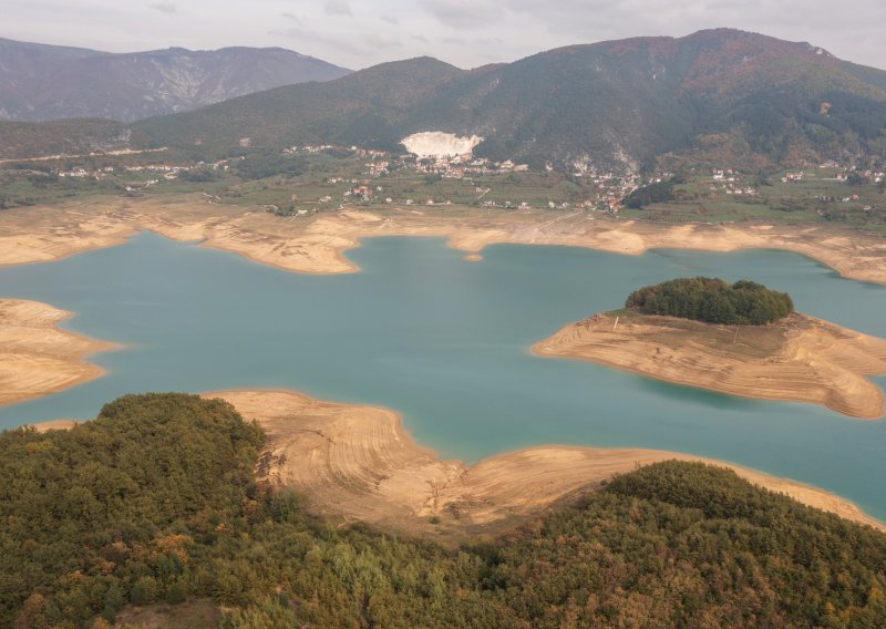 Djevojka i mladić iz Hrvatske utopili se u Ramskom jezeru u BiH