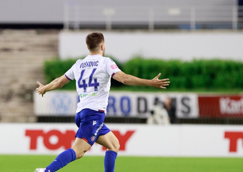 Hajduk s četiri riječi stao uz svoje dite Marija Vuškovića. Evo što su poručili Bili