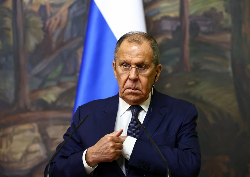 Lavrov upozorio SAD na Treći svjetski rat, Rusija bistri nuklearnu doktrinu