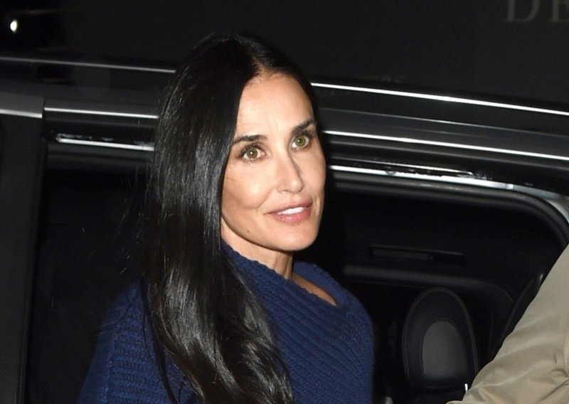 Demi Moore: 'Biste li mijenjali svoju mudrost za čvrstu stražnjicu?'