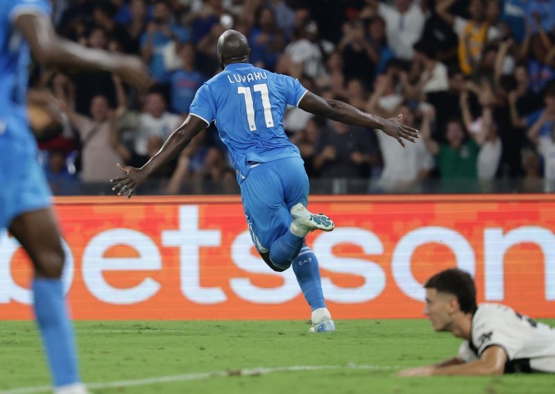 Napoli je gubio do samog kraja utakmice, a onda je ušao Lukaku i započeo preokret!